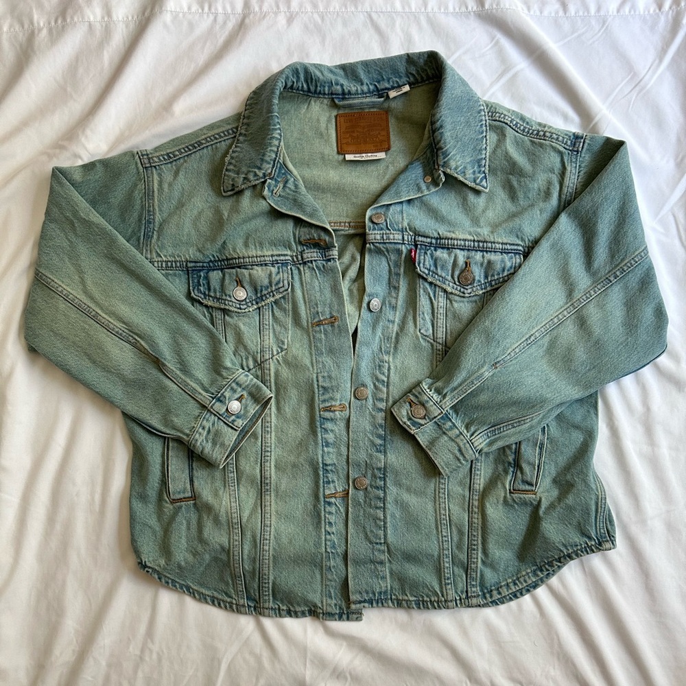 Vintage Levi’s Denim Jacket